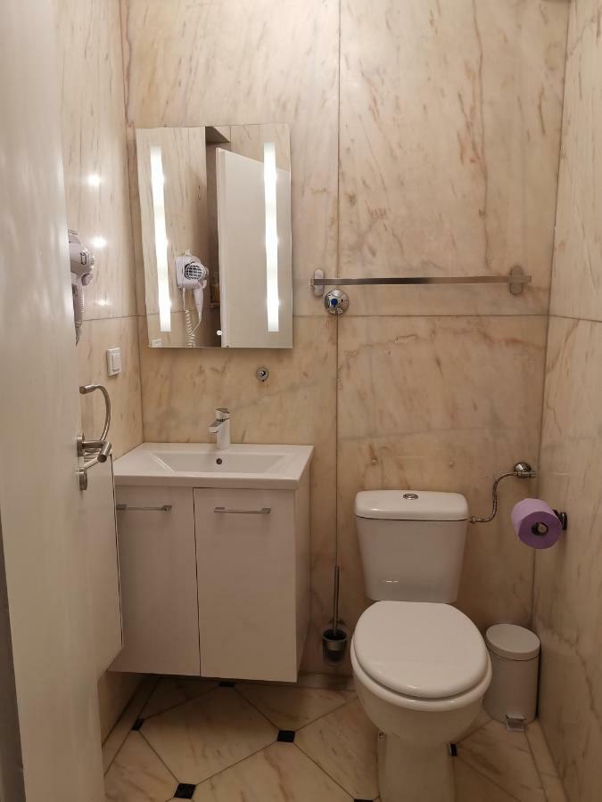 Wellness Appartement Düsseldorf Eksteriør bilde