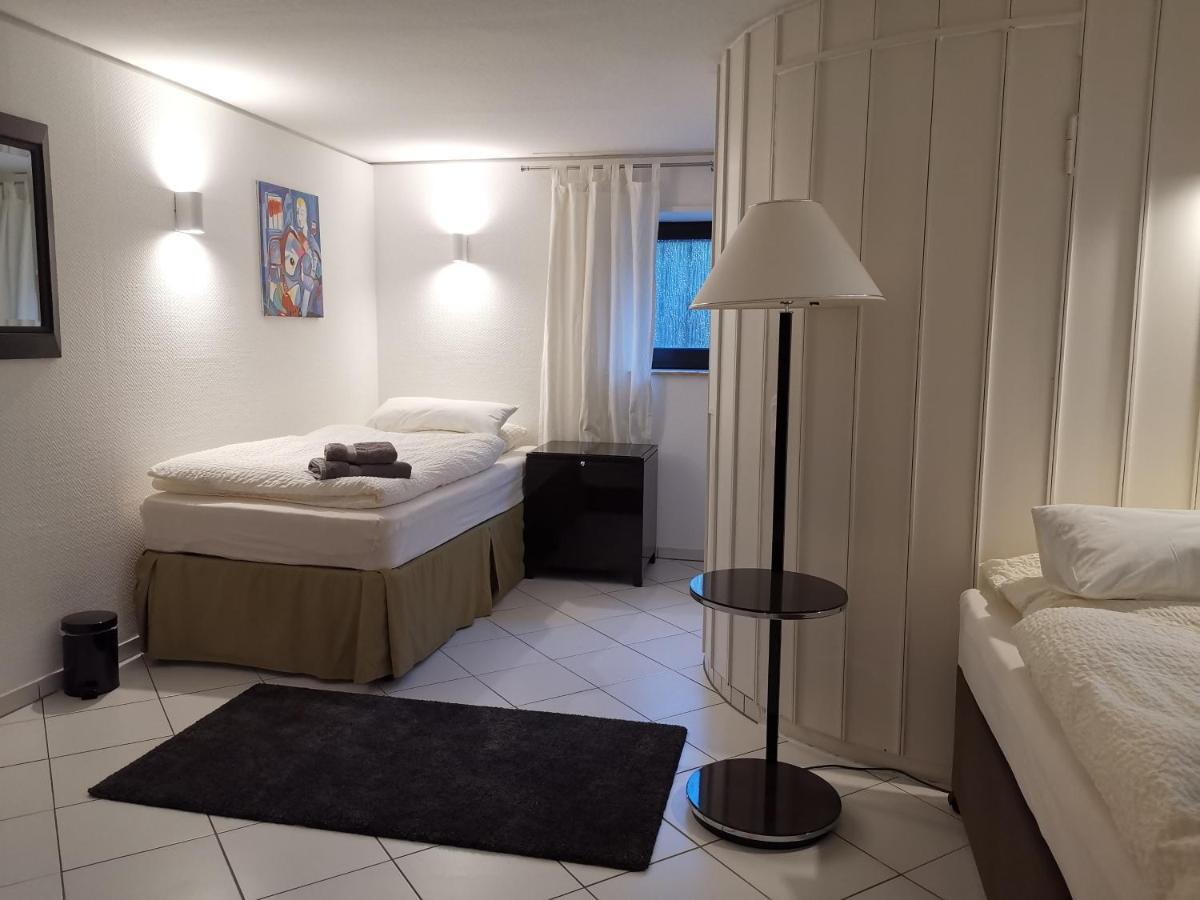 Wellness Appartement Düsseldorf Eksteriør bilde